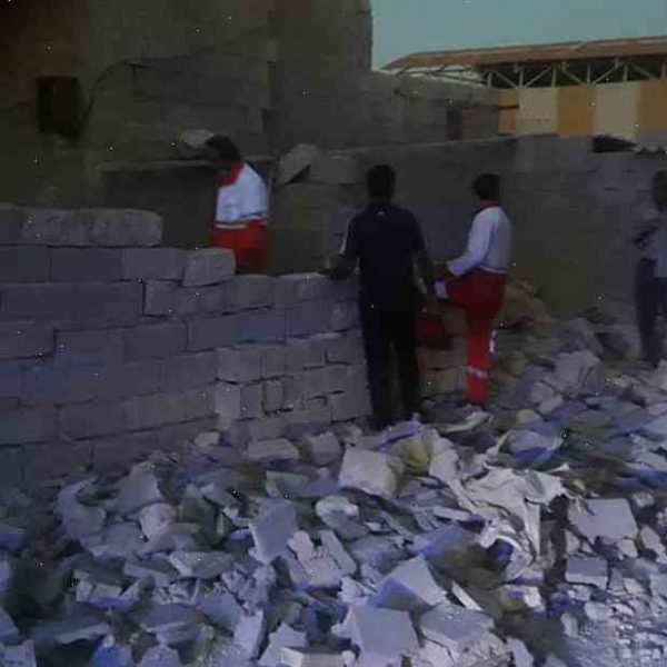 Iran: Quake shakes southeast Iran