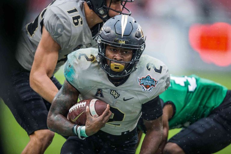 UCF player dies in two-vehicle crash, former teammates mourn loss